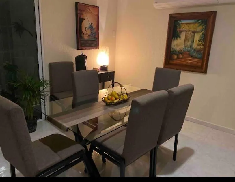 El Paraiso En Cancun Apartment 0*,